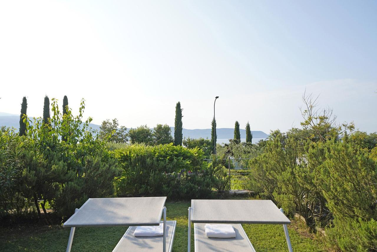 Villa Bouganville Тосколано Мадерно Екстериор снимка