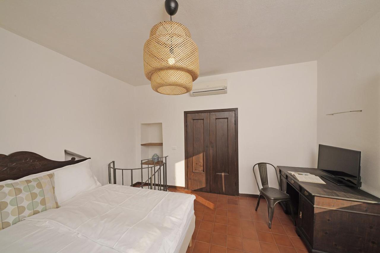 Villa Bouganville Тосколано Мадерно Екстериор снимка