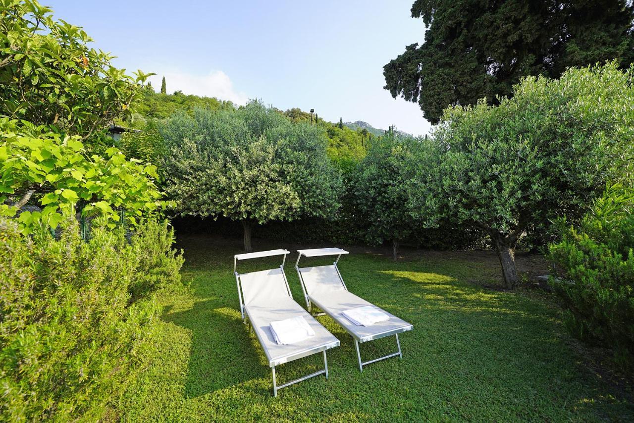 Villa Bouganville Тосколано Мадерно Екстериор снимка